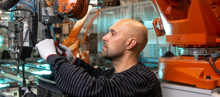 Robotics in Manufacturing Fundamentals (RFM) Certification